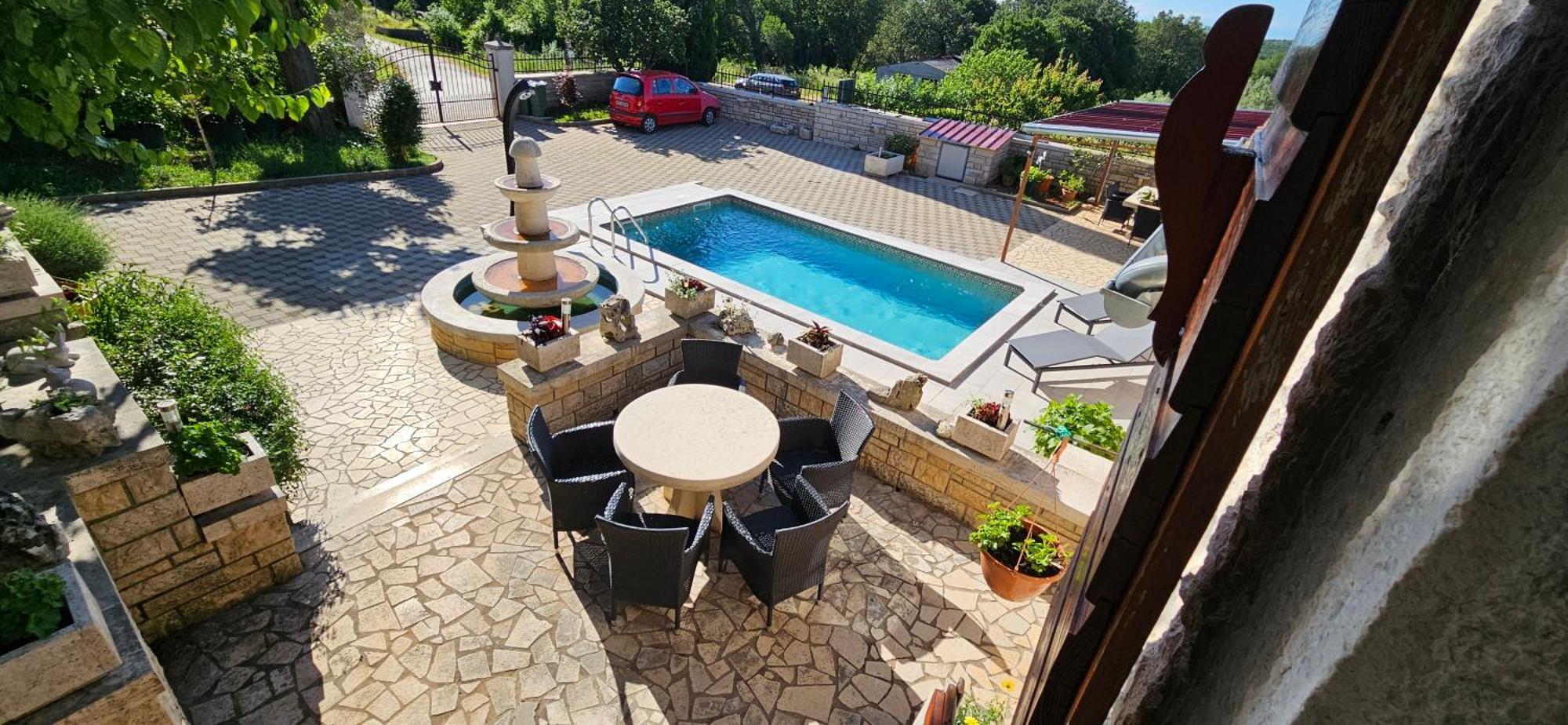 Apartments Vesna With Pool - New! Sveti Lovreč Pazenatički Habitación foto